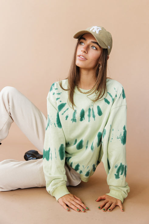 Under Control Tie Dye Pullover // Green